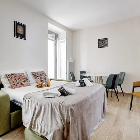 Apartment Tbs 98 - Superb Terrace In 15 Paris