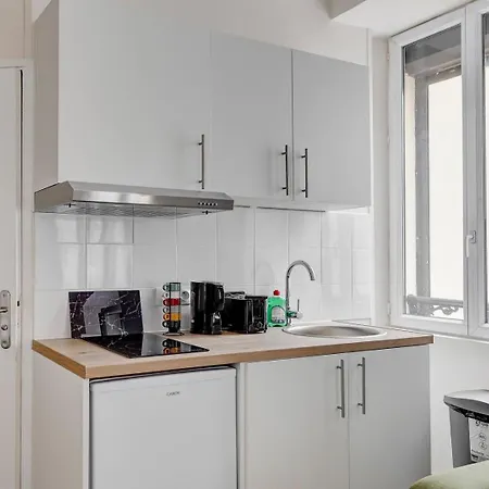 Tbs 98 - Superb Terrace In 15 Apartment *